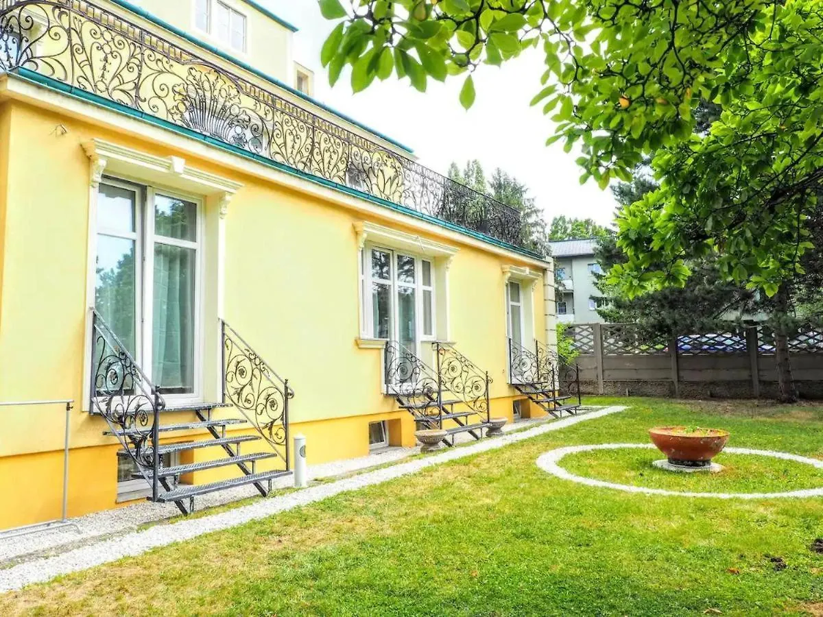 Schonbrunn Palace Apartments Free Parking And 24H Check-In Vienna Austria
