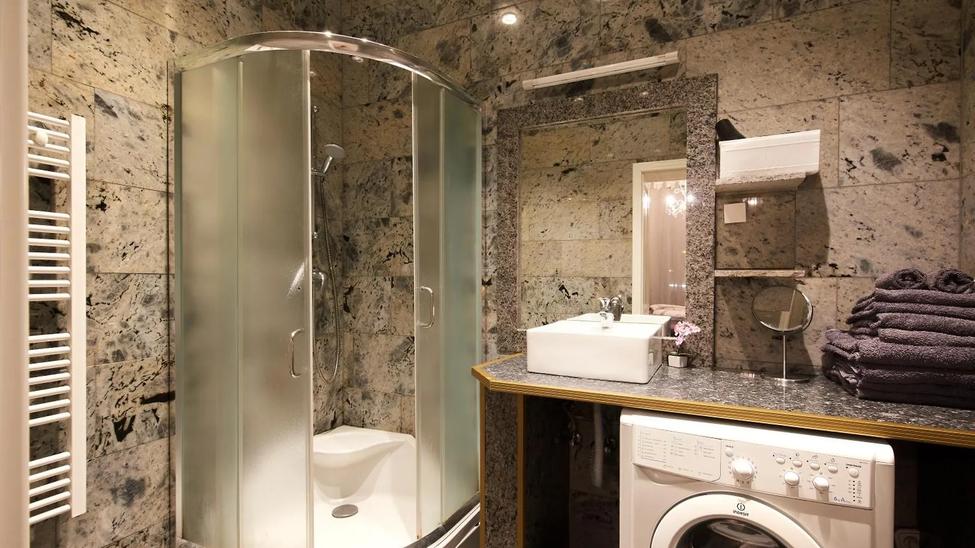 Schonbrunn Palace Apartments Free Parking And 24H Check-In Vienna