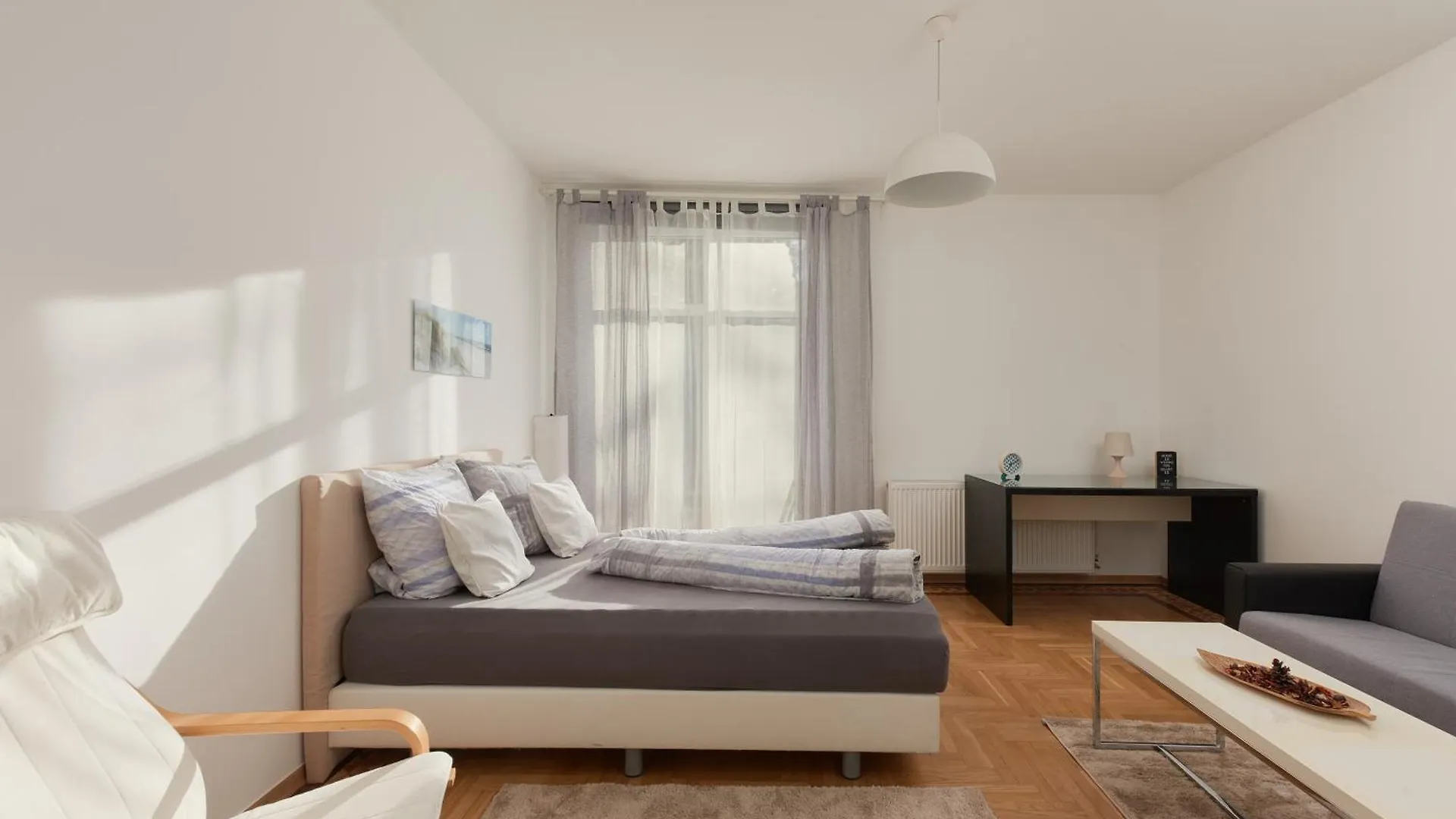 Schonbrunn Palace Apartments Free Parking And 24H Check-In Vienna