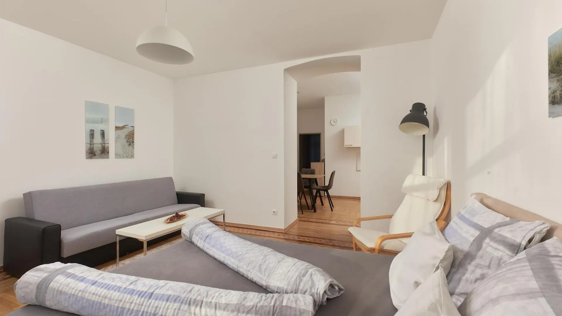 Schonbrunn Palace Apartments Free Parking And 24H Check-In Vienna