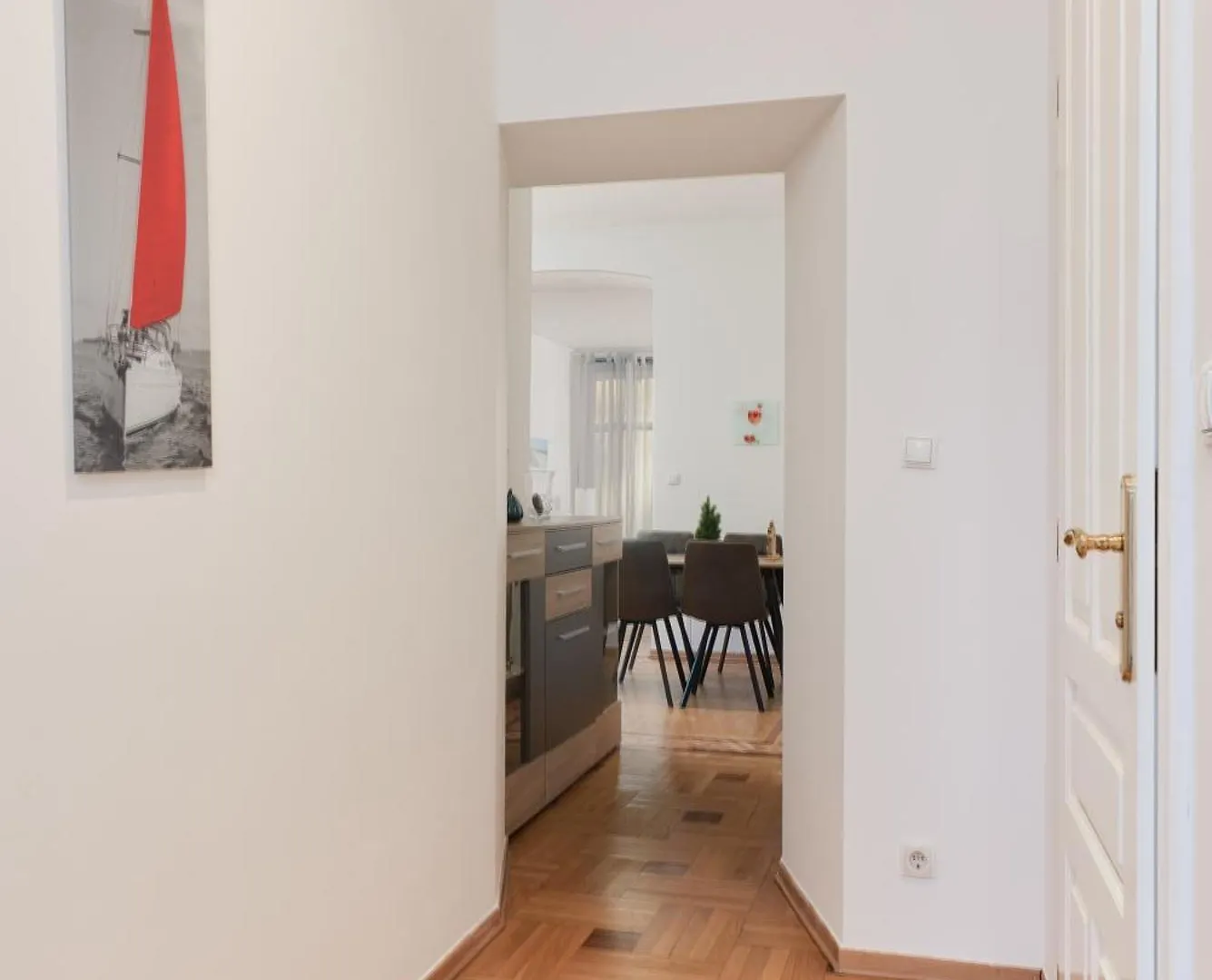 Schonbrunn Palace Apartments Free Parking And 24H Check-In Vienna Austria